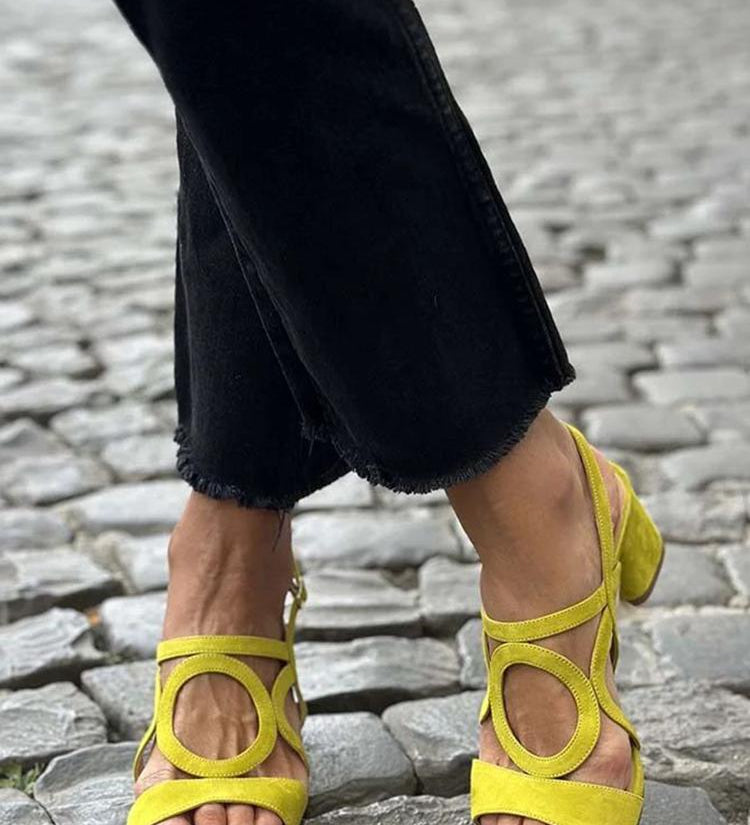 Charlotte - Lebhafte Sommersandalen