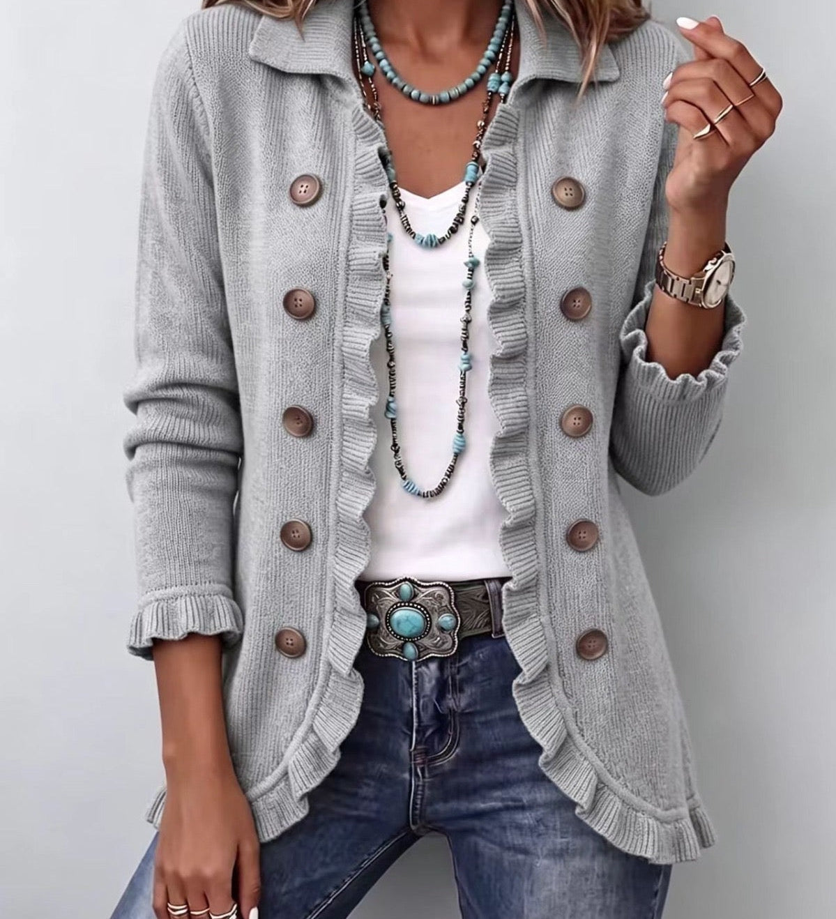 Karin - Graue Strick-Rüschenjacke