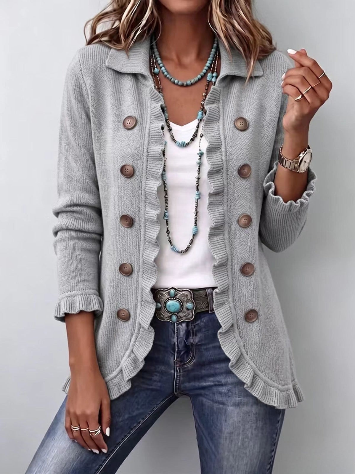 Karin - Graue Strick-Rüschenjacke