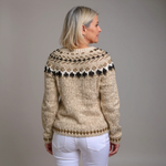 Kaja - Folk-Strickjacke