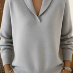Nicole - Pullover mit V-Ausschnitt und Kragen in Grau