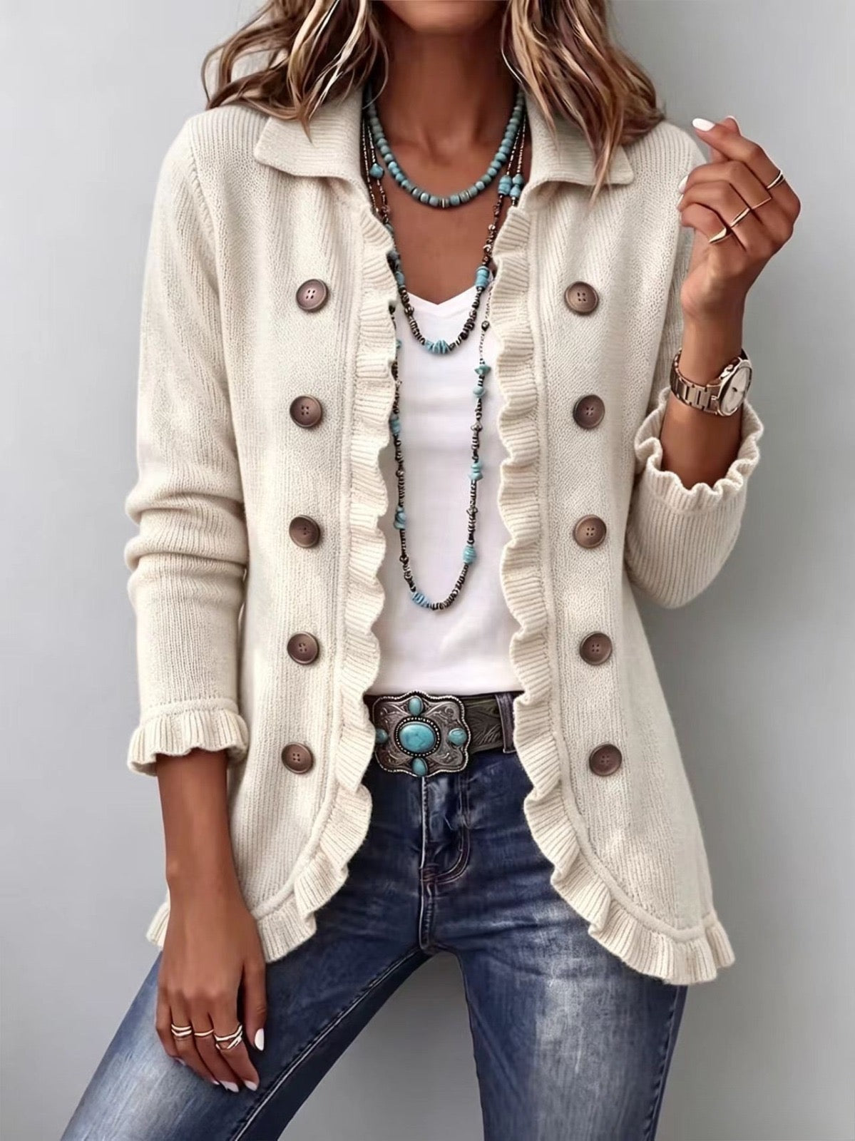 Wiebke - Cremeweiße Strick-Rüschenjacke