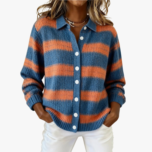 Constanze - Blaue karierte Strickjacke