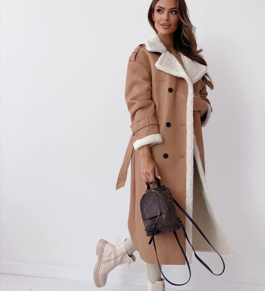 Bianca - Luxuriöser Teddymantel - Khaki