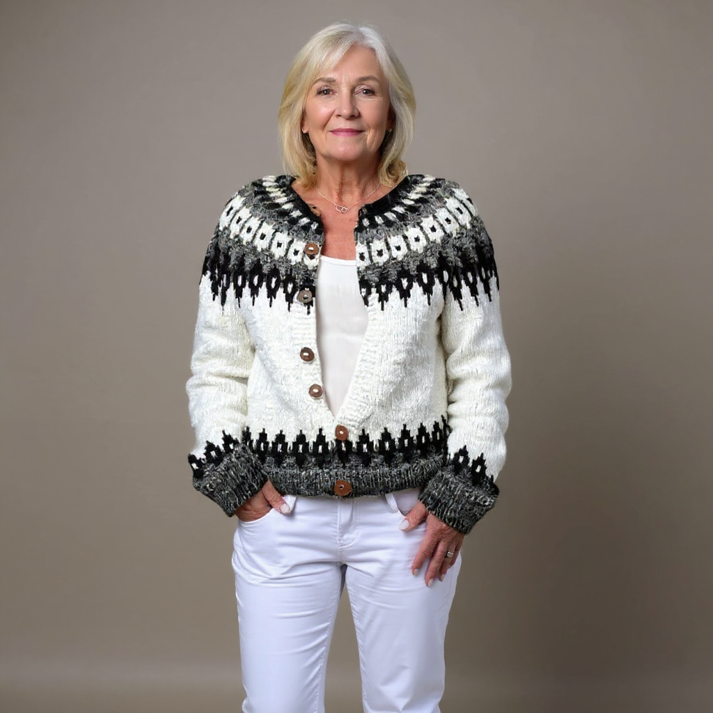 Runa - Folk-Strickjacke
