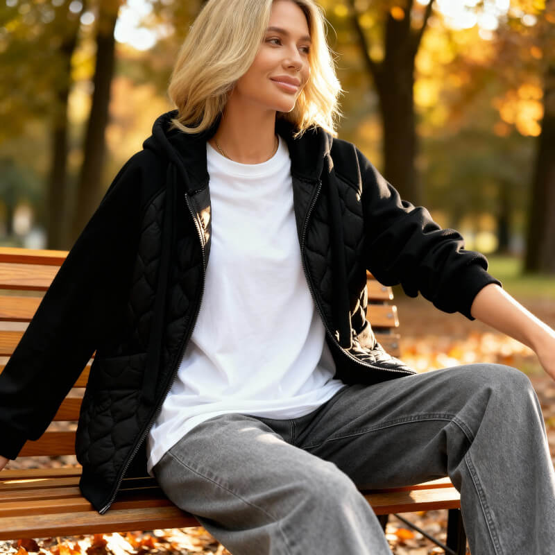 Svenja - Gesteppte Kapuzenjacke - Tiefschwarz