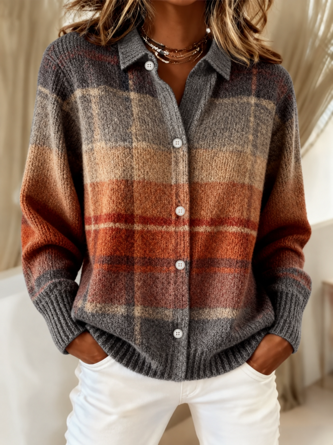 Insa - Karierte Strickjacke im Ombré